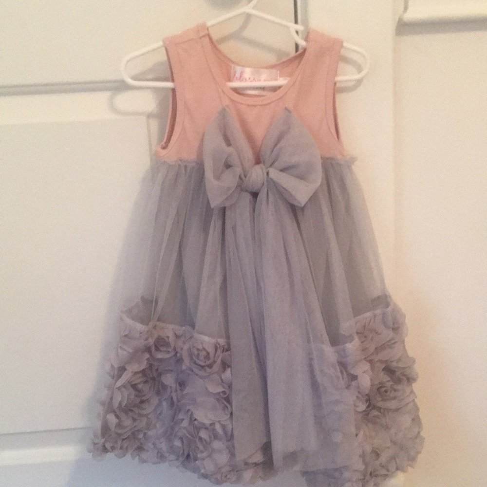 Dusty pink and grey tulle &rosette dress